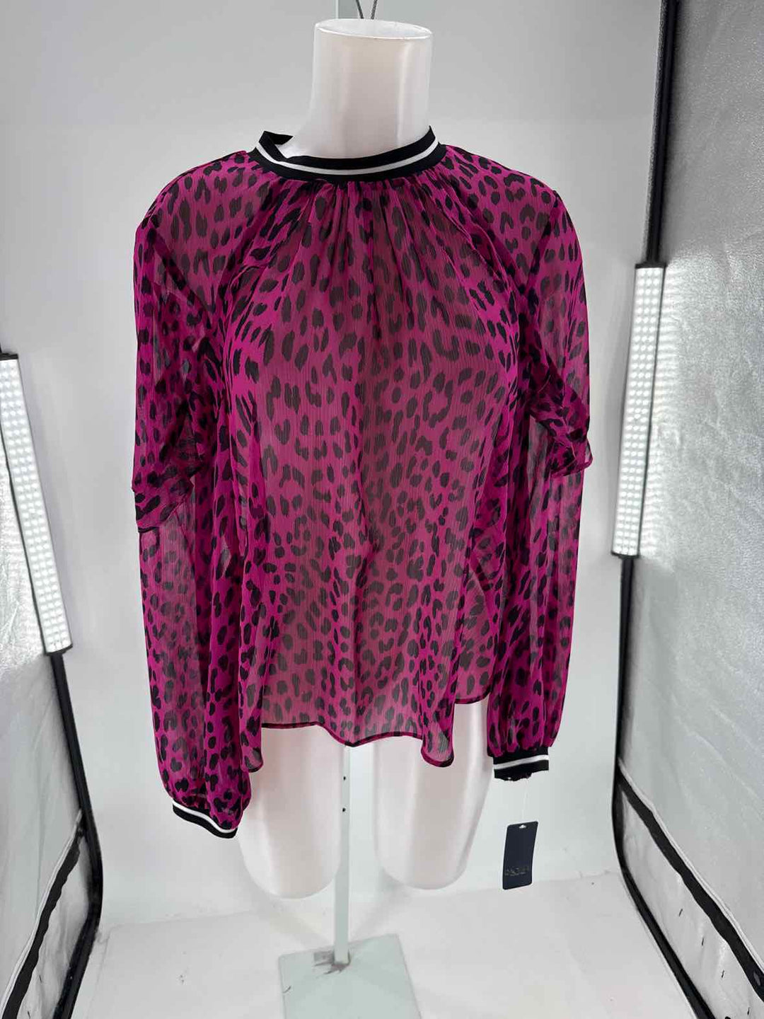 Size 6 RACHEL ZOE Pink Shirt
