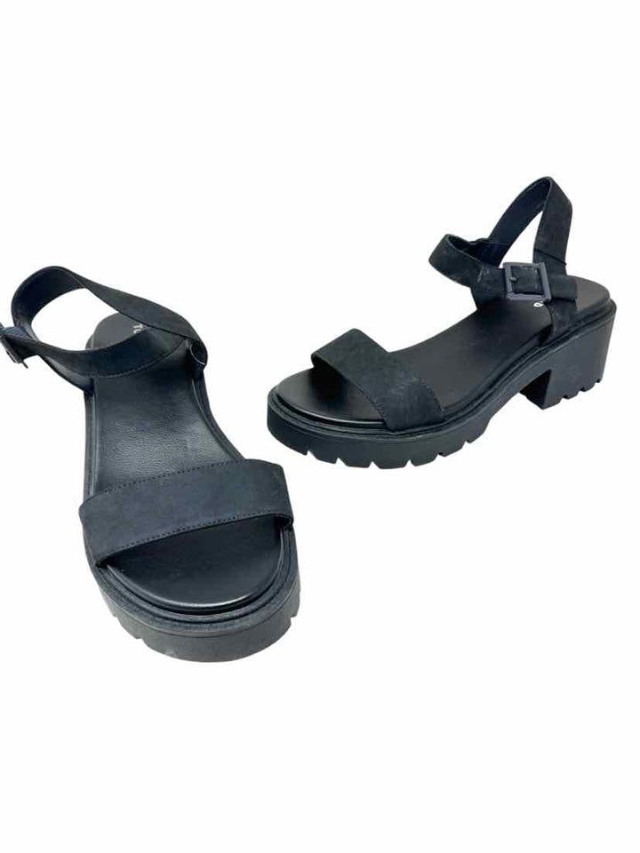 Shoe Size 13 Torrid Black Sandals