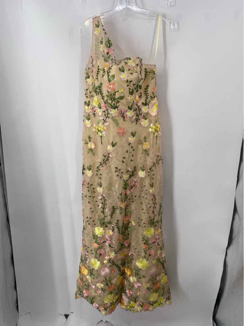Size 10 MAC DUGGAL Pale Pink PROM