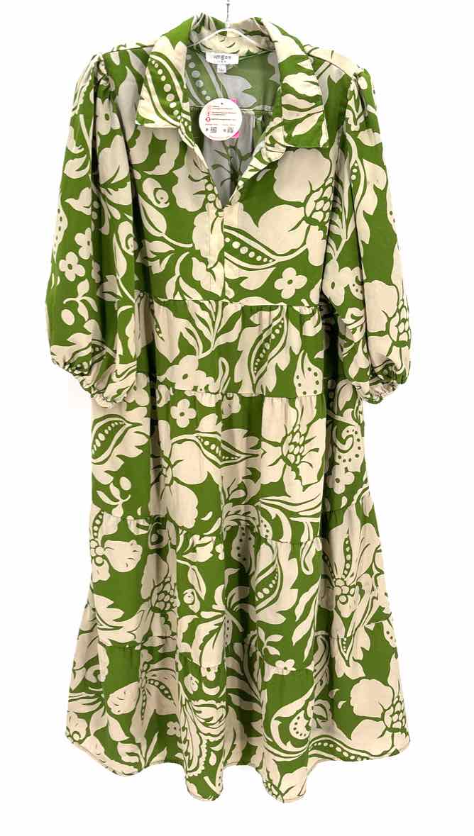Size L Umgee Green Dress
