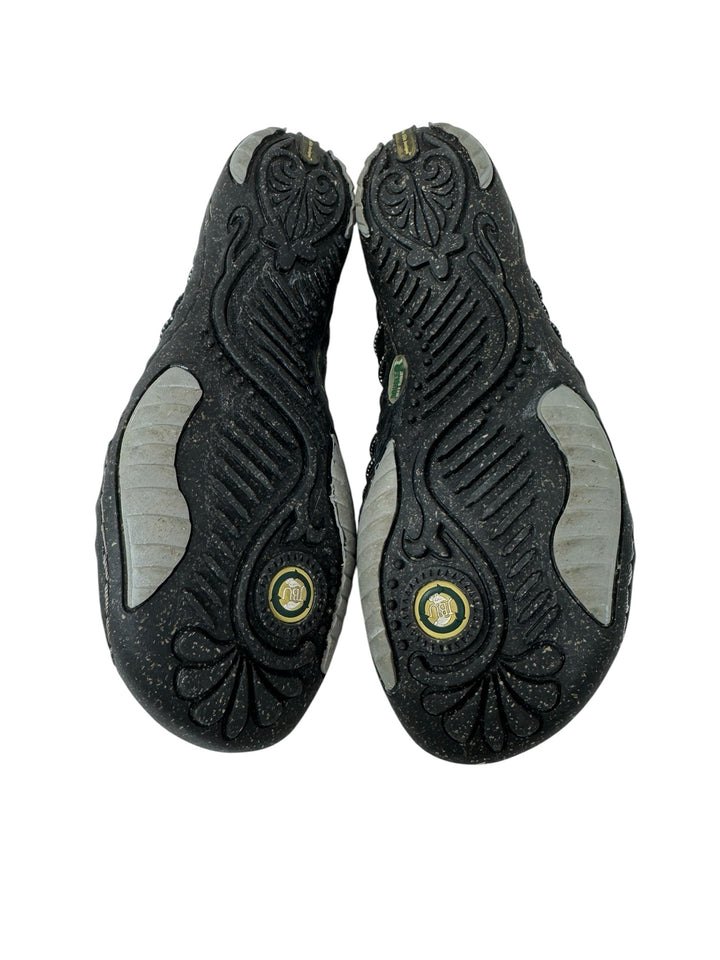 Shoe Size 8 JBU Black Sandals