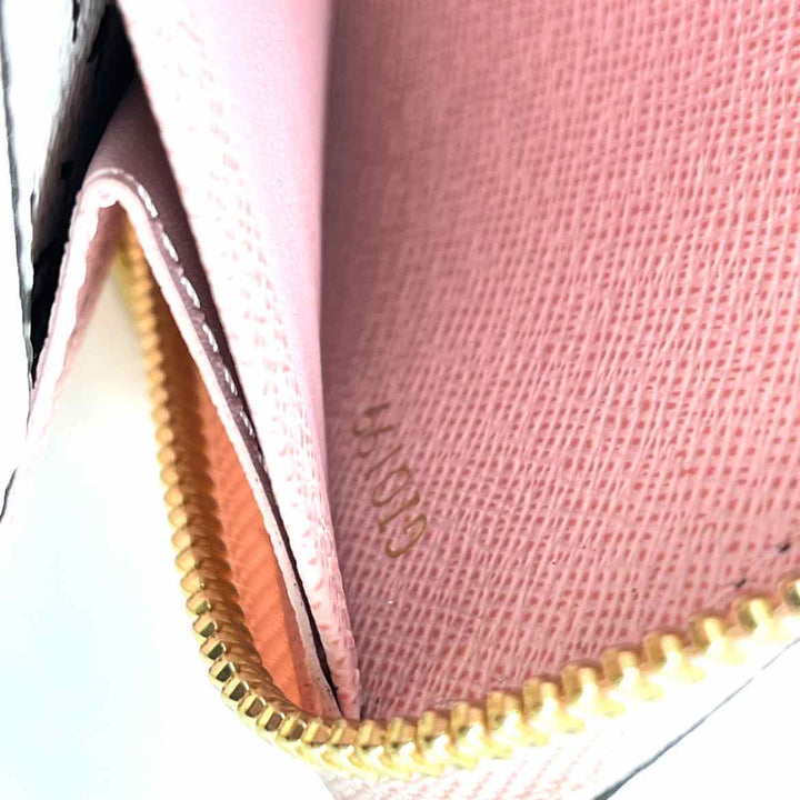 Louis Vuitton Luxury - Wallet