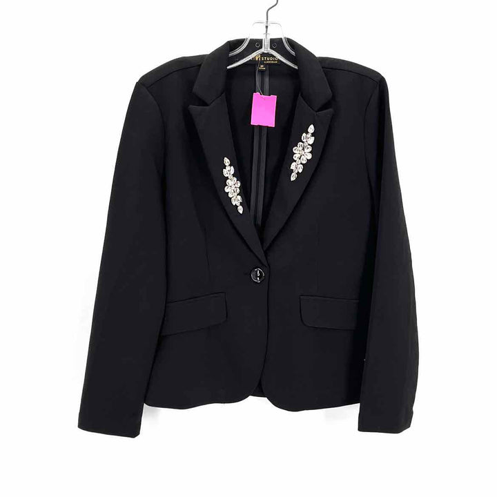 Size M Black Blazer