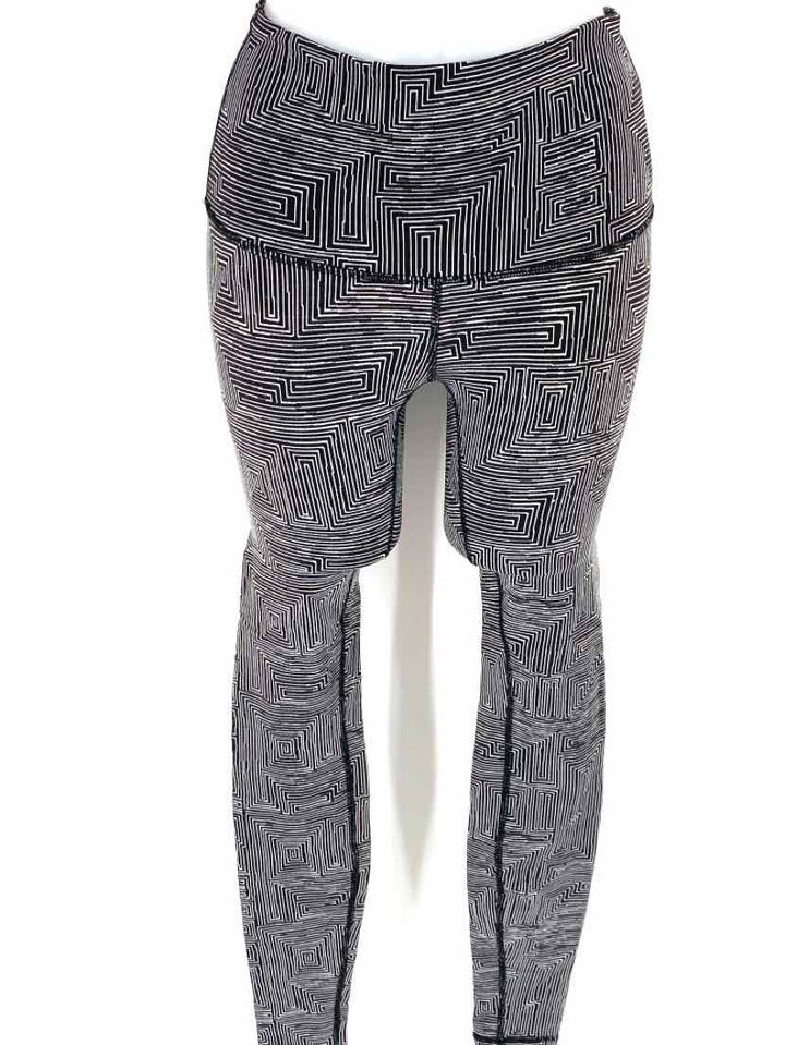 Size 4 Lululemon Black/White Pants