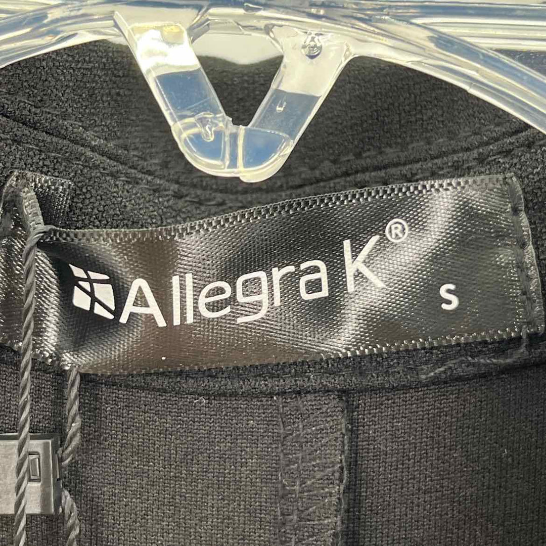 Size S Black Blazer