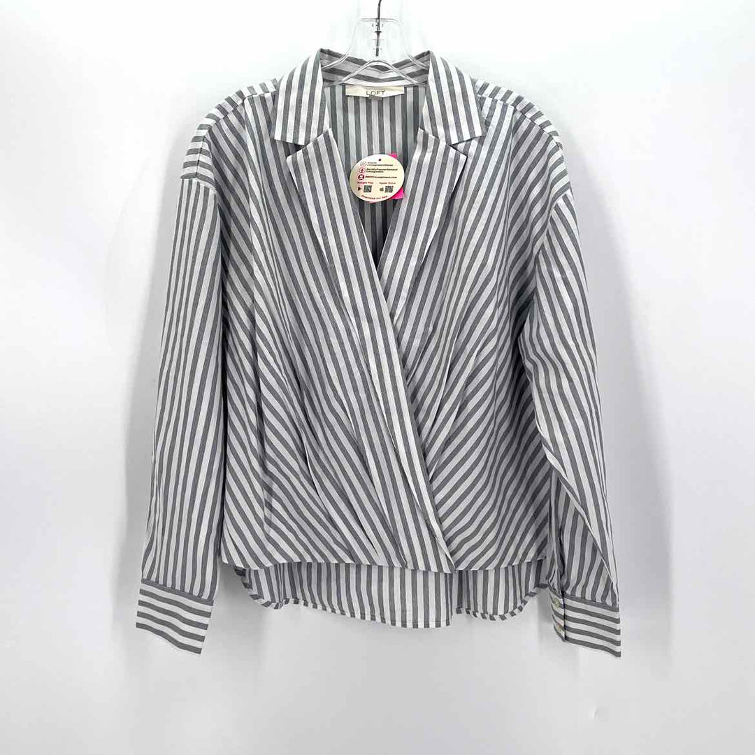 Size M LOFT White Print Shirt