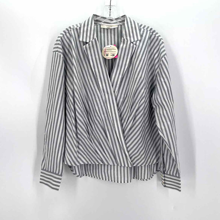 Size M LOFT White Print Shirt