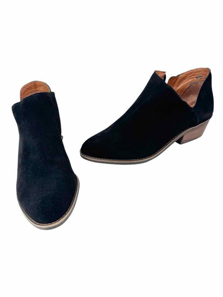 Shoe Size 10 LUCKY Black Suede Boots