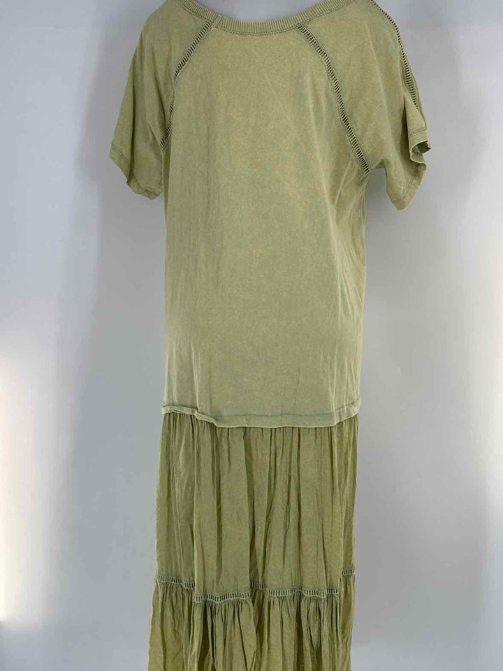Size M FREE PEOPLE Green Dress