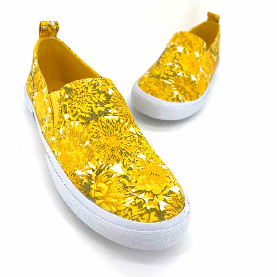 Shoe Size 8 ISAAC MIZRAHI Yellow Canvas Sneakers