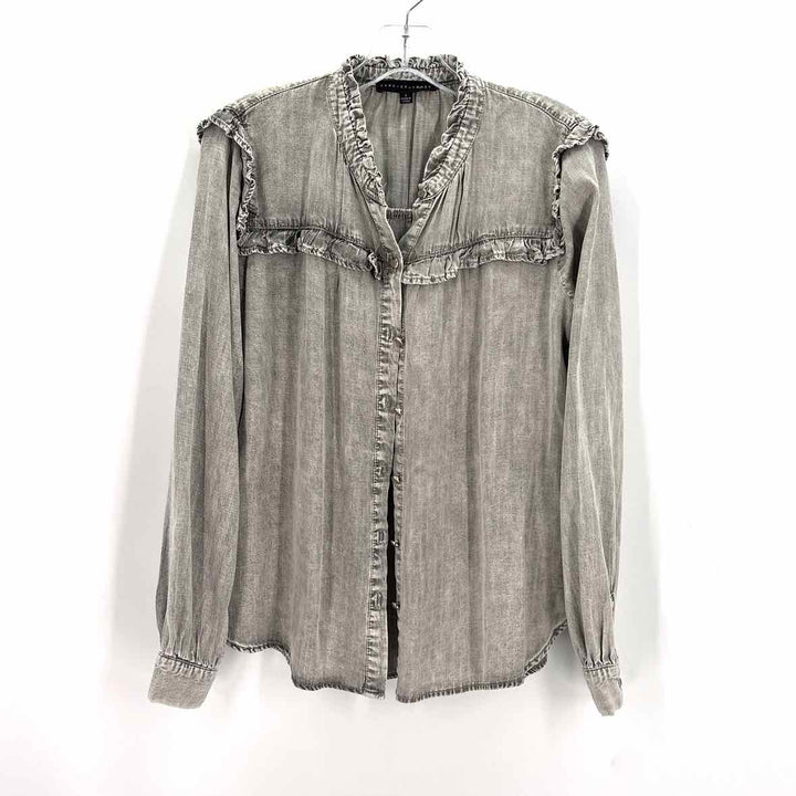 Size S Jane & Delaney Gray Shirt
