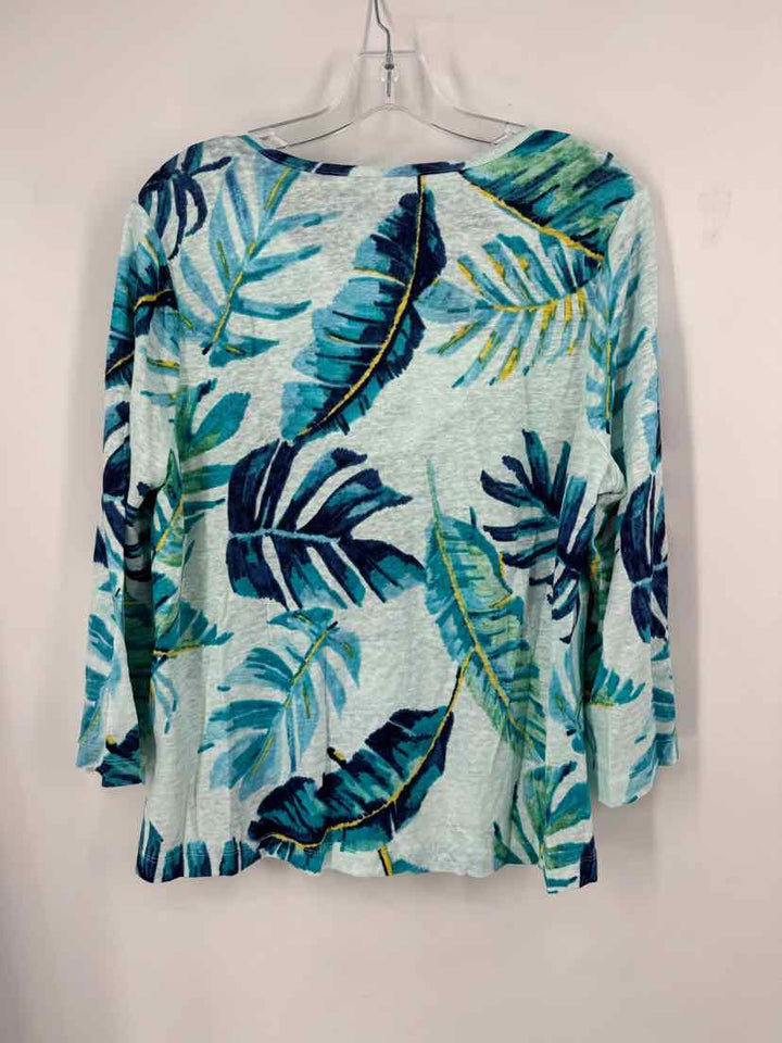 Size L Chico's Blue Print Shirt