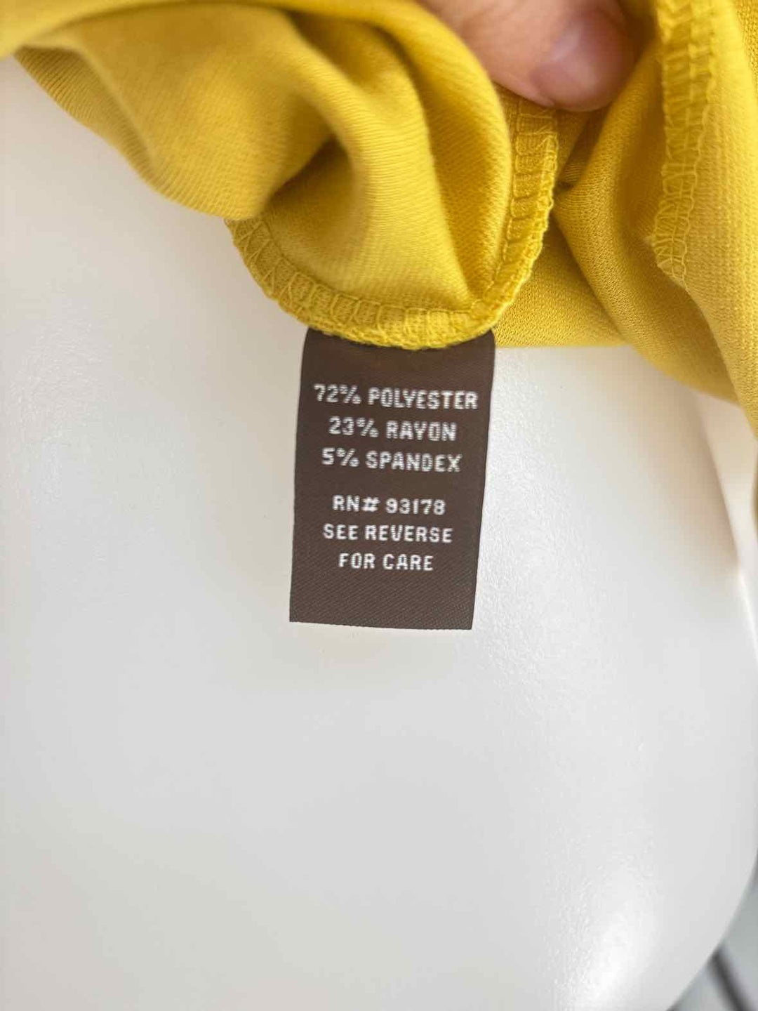 Size 4 ADRIENNE VITTADINI Yellow Dress