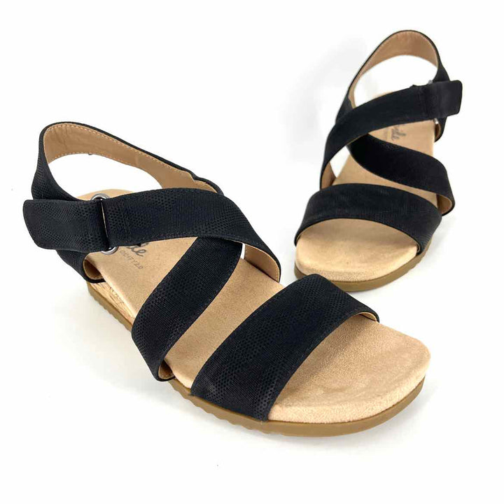 Shoe Size 8.5 LIFESTRIDE Black Sandals