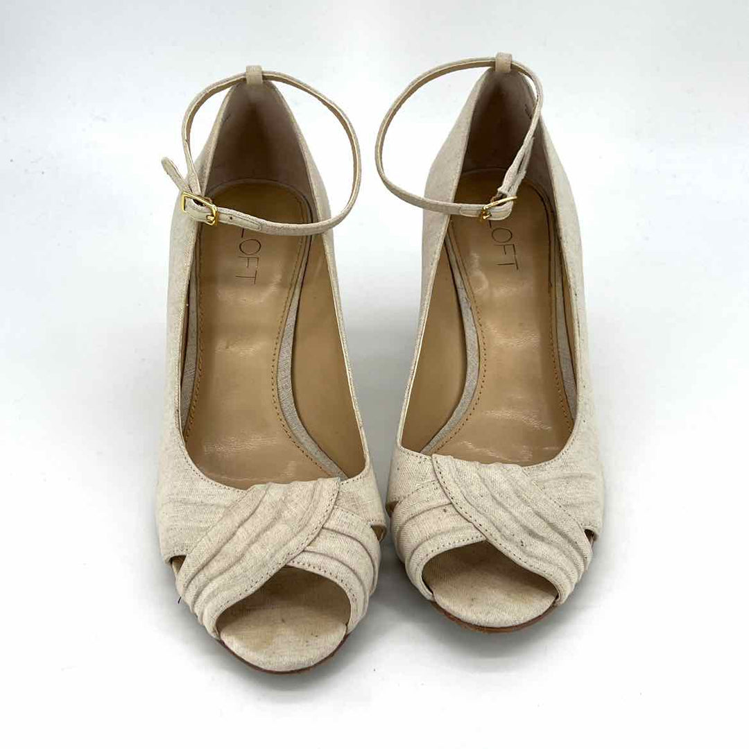 Shoe Size 8 LOFT Cream Wedge