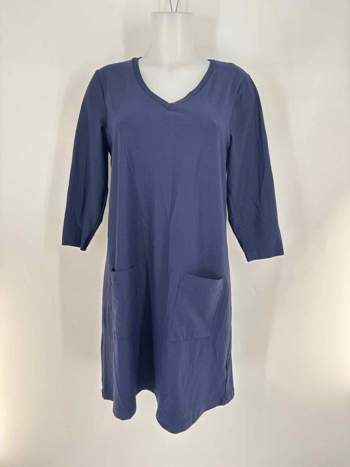 Size L Navy Shirt
