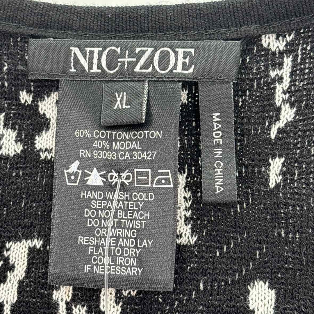 Size XL NIC + ZOE Multi-Color Knit Sweater