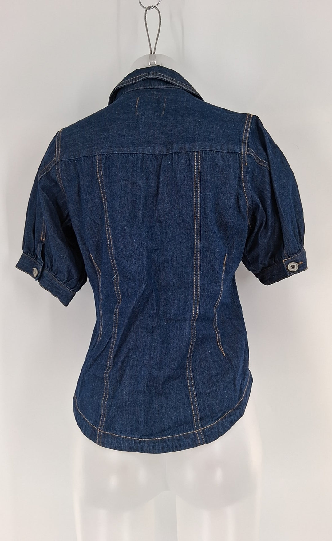 Size M Umgee Denim Shirt