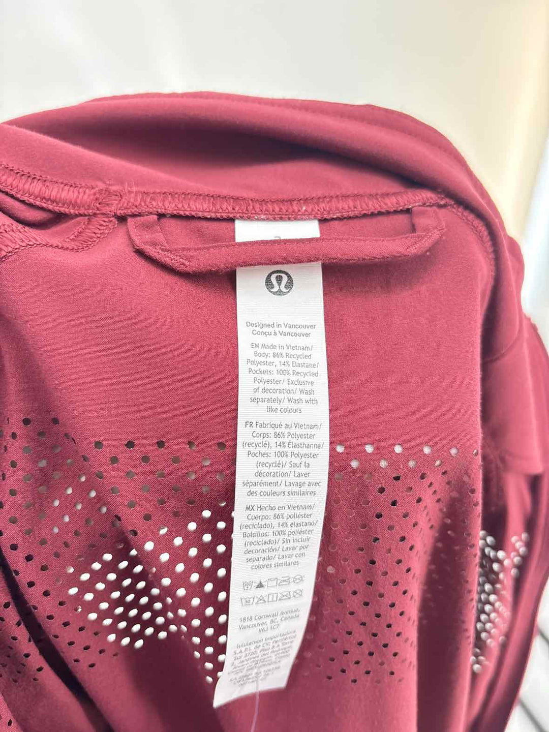 Size 2 Lululemon Burgundy Jacket