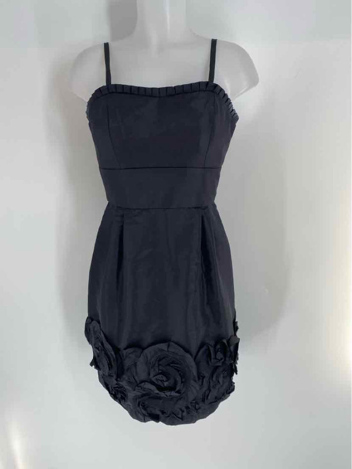 Size 6 MAX & CLEO Black Dress