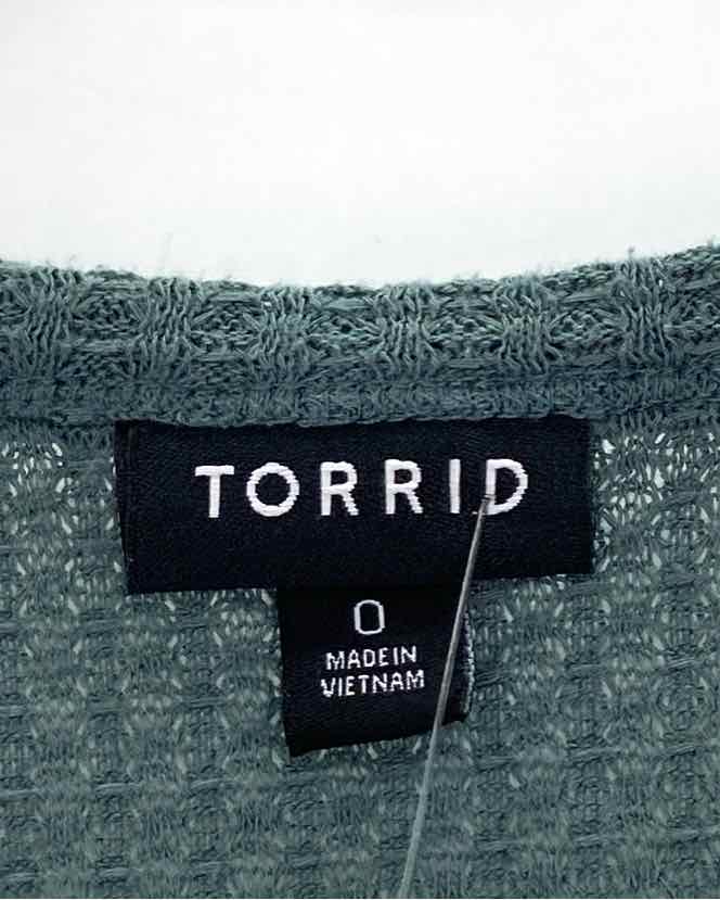 Size 0 Torrid Teal Knit Shirt