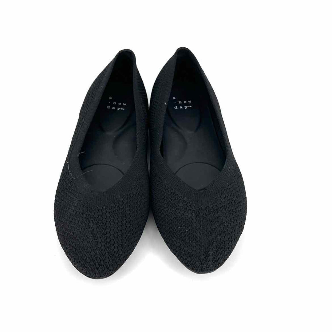 Shoe Size 6.5 A NEW DAY Black Flats