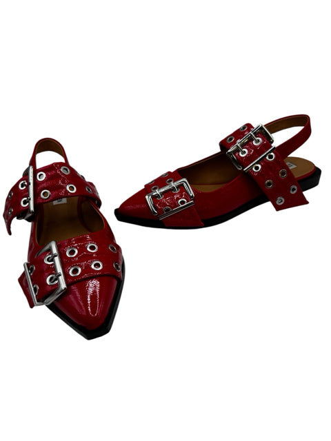 Shoe Size 8 Steve Madden Red Flats