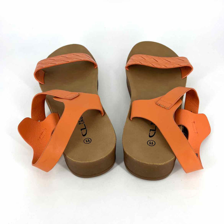 Shoe Size 11 CHINESE LAUNDRY Orange Sandals