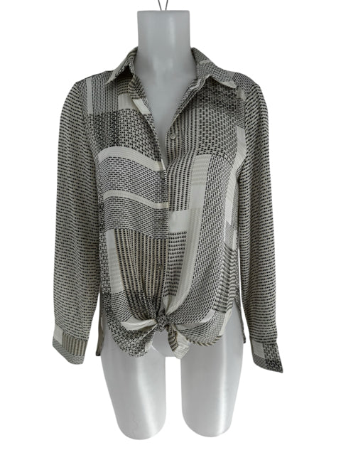 Size XS ROSE + OLIVE Cream Shirt