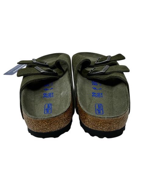 Shoe Size 39 Birkenstock Green Suede Sandals