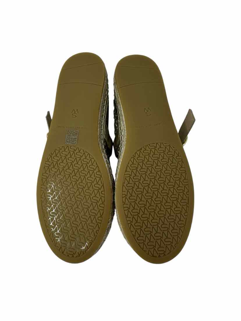 Shoe Size 8 Stuart Weitzman Gold Flats