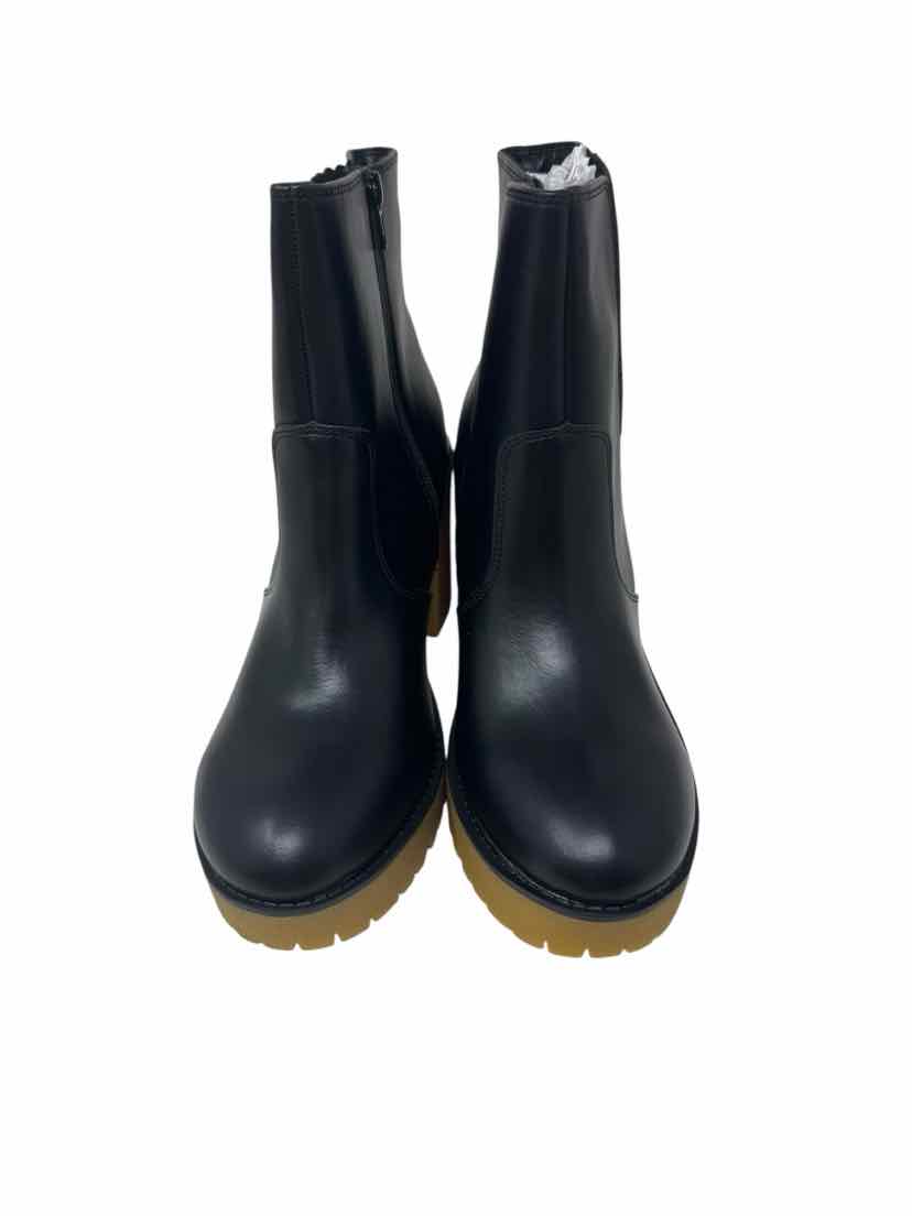 Shoe Size 10 Black Boots