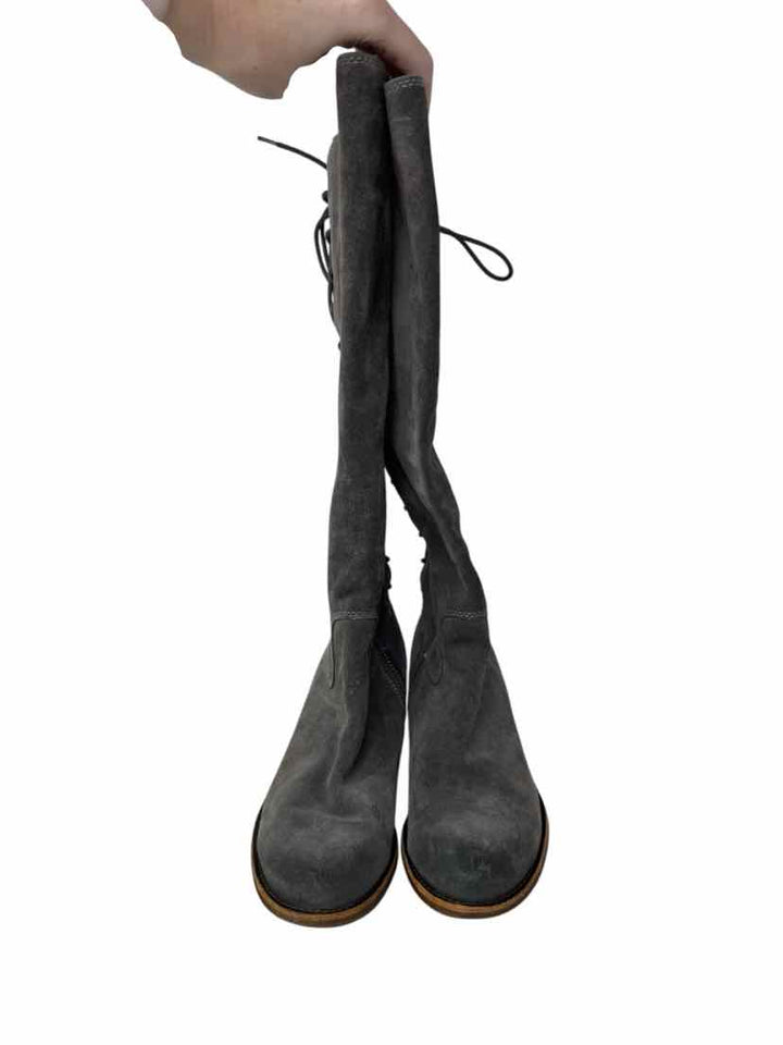 Shoe Size 7 SOFFT Gray Boots