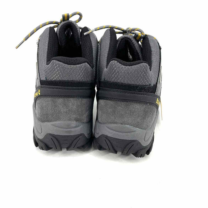 Shoe Size 11 BEARPAW Gray Boots
