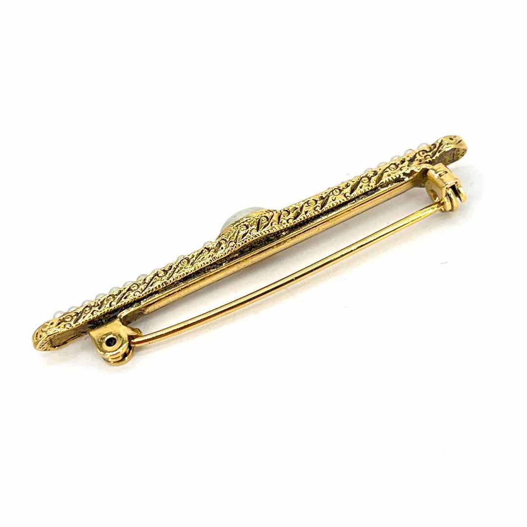 Brooch