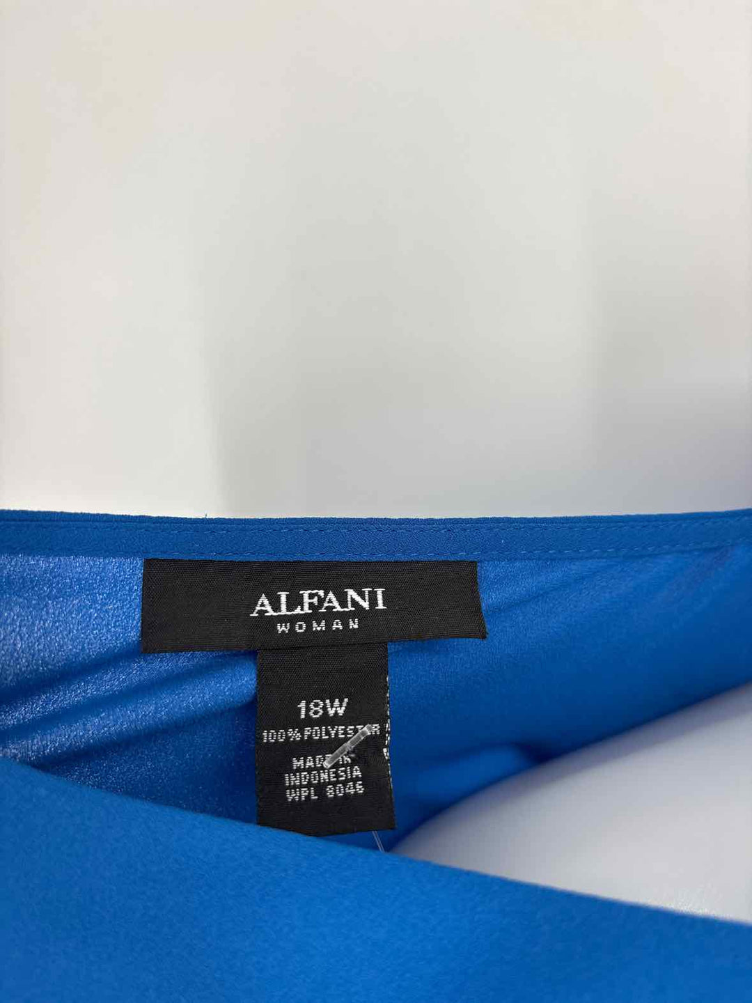 Size 18 ALFANI Blue Shirt