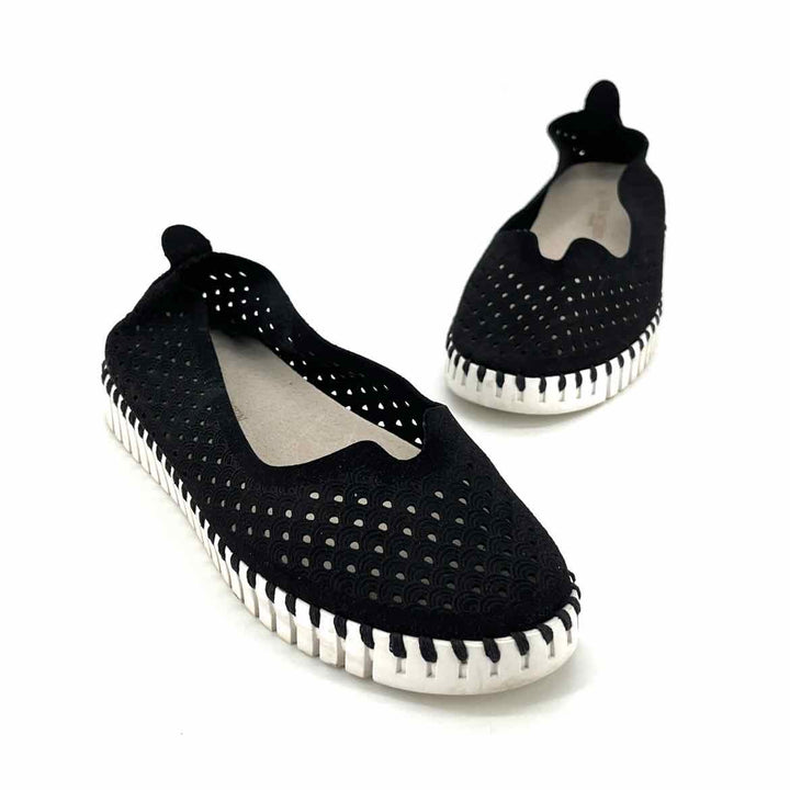 Shoe Size 38 ILSE JACOBSEN Black Flats