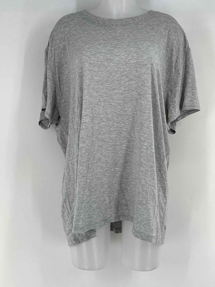 Size 1X Lululemon Gray Shirt