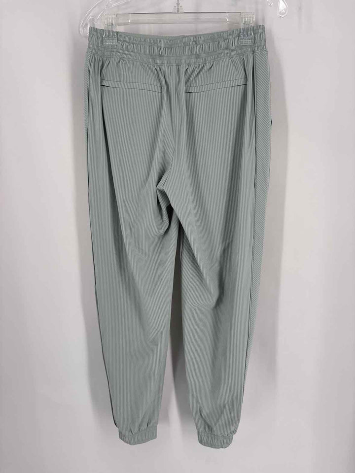Size 8 Athleta Green Pants