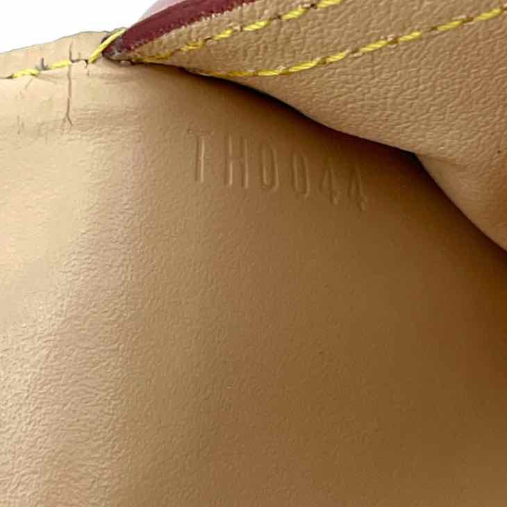 Louis Vuitton Luxury - Wallet