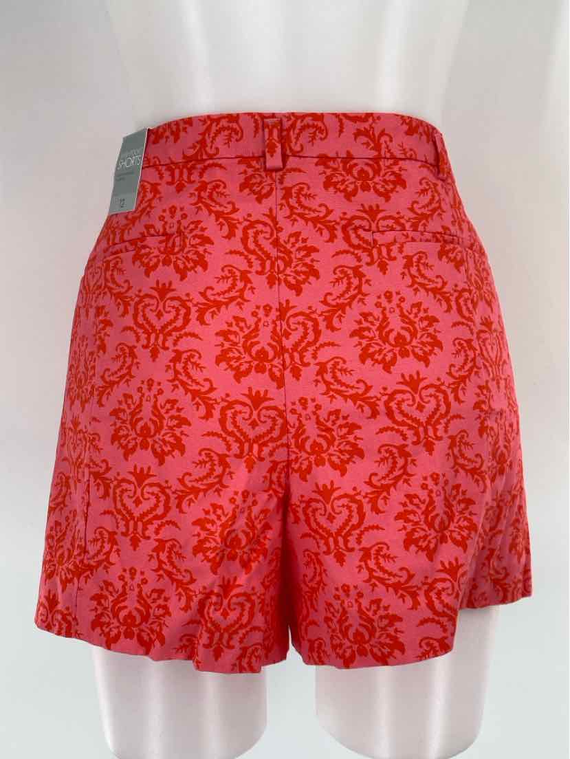 Size 12 GAP PINK PRINT Shorts