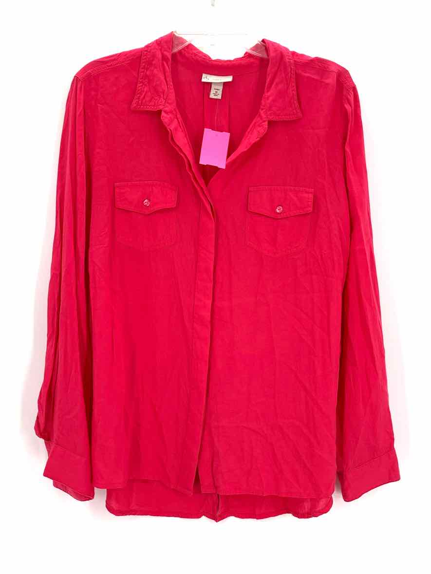 Size 1X Pink Shirt
