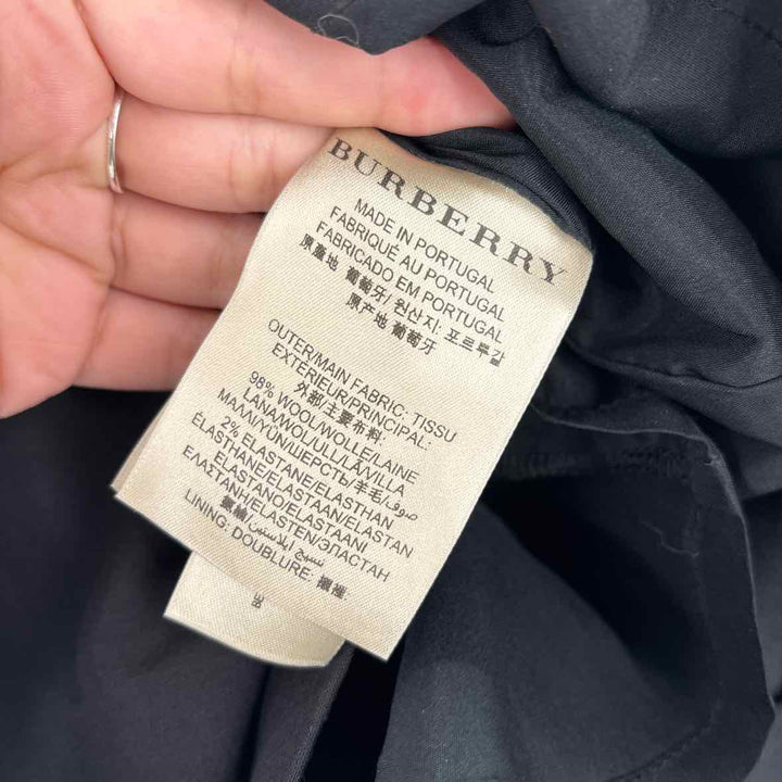 Size 6 Burberry Black Luxury - Skirt