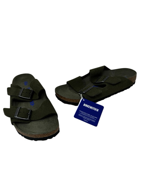 Shoe Size 39 Birkenstock Green Suede Sandals