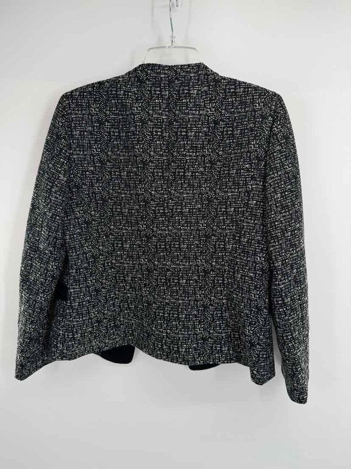Size 10 TAHARI Gray Blazer