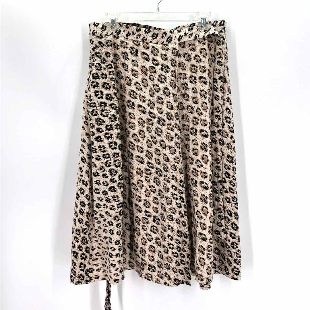 Size 6 JOIE TAN PRINT Shirt