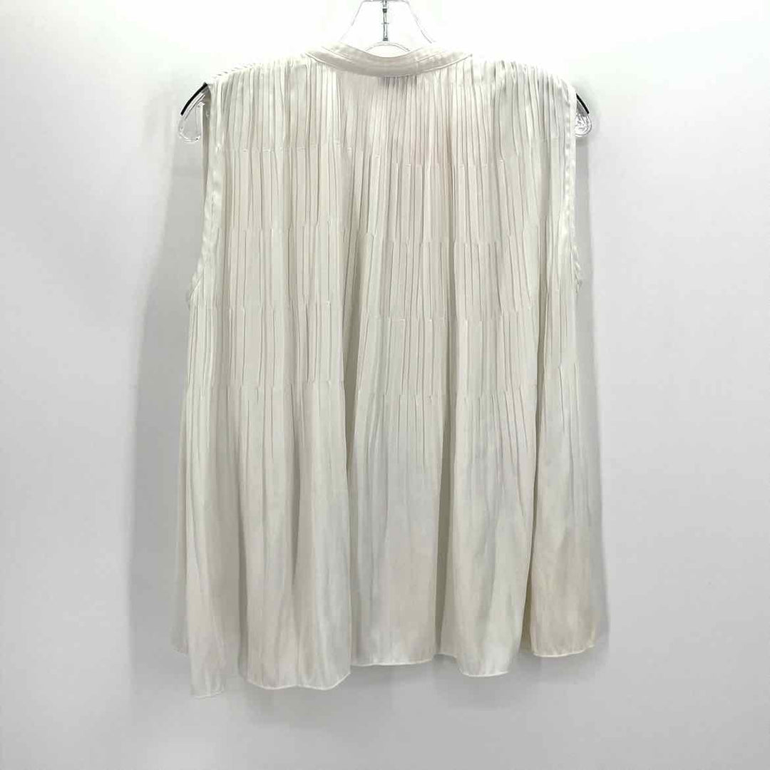Size M CURRENT AIR White Shirt