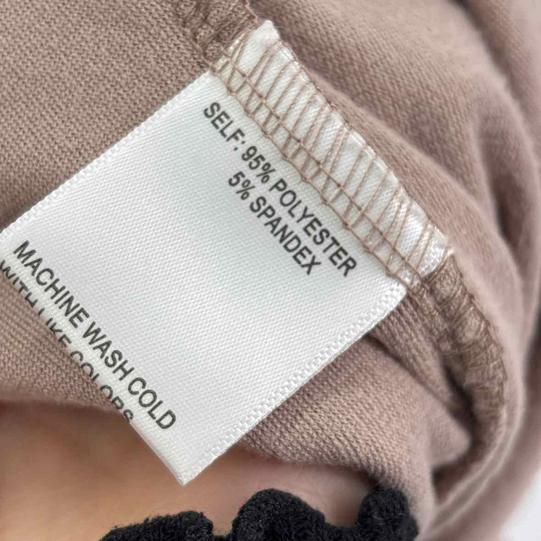 Size L Jane & Delaney Blush Velour Shirt
