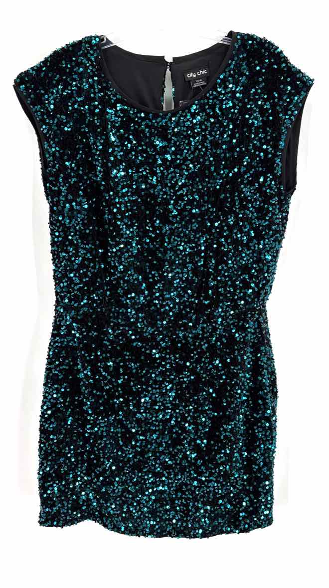 Size 14 CITY CHIC Green PROM