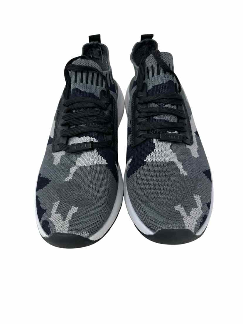 Shoe Size 8 NAUTICA Gray Sneakers